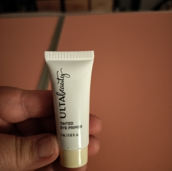 Makeup Bundle! - Picture 7 of 11